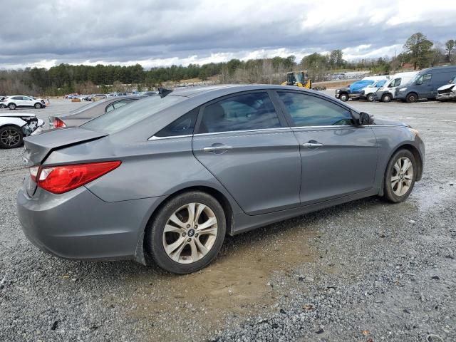 Photo 2 VIN: 5NPEC4AC5CH399315 - HYUNDAI SONATA 