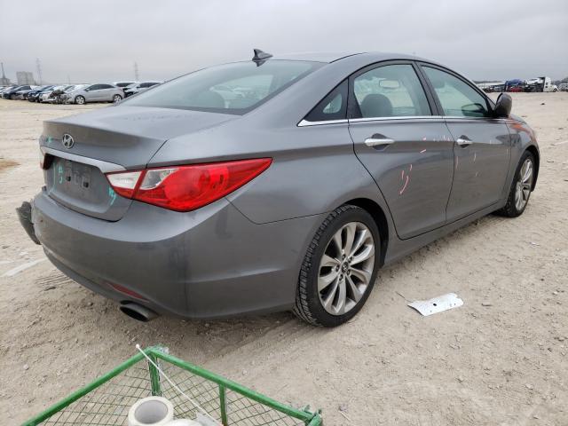 Photo 3 VIN: 5NPEC4AC5CH399993 - HYUNDAI SONATA SE 