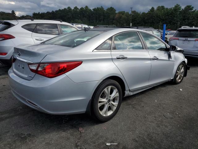 Photo 2 VIN: 5NPEC4AC5CH407493 - HYUNDAI SONATA SE 