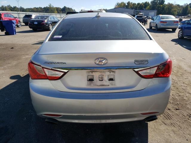 Photo 5 VIN: 5NPEC4AC5CH410961 - HYUNDAI SONATA SE 