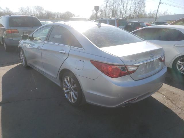 Photo 2 VIN: 5NPEC4AC5CH445841 - HYUNDAI SONATA SE 