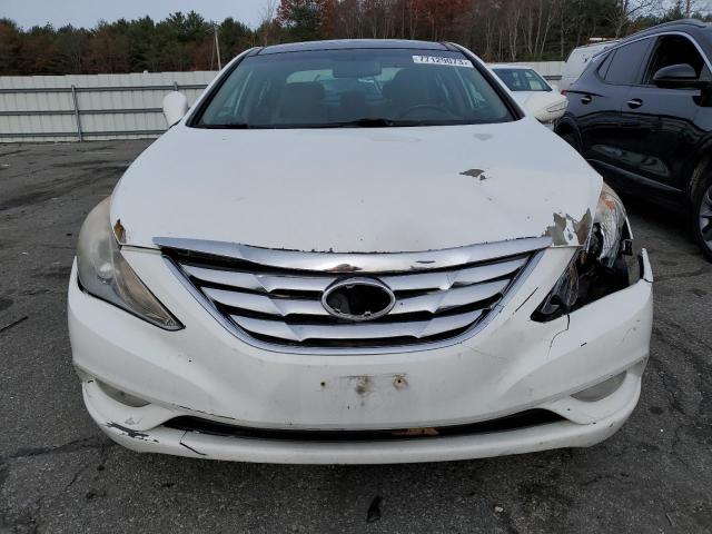 Photo 4 VIN: 5NPEC4AC5CH457469 - HYUNDAI SONATA 