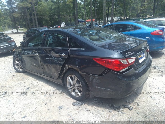 Photo 2 VIN: 5NPEC4AC5CH481853 - HYUNDAI SONATA 