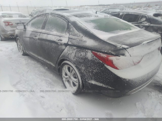 Photo 2 VIN: 5NPEC4AC5CH496420 - HYUNDAI SONATA 