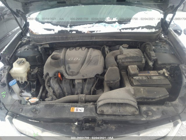 Photo 9 VIN: 5NPEC4AC5CH496420 - HYUNDAI SONATA 