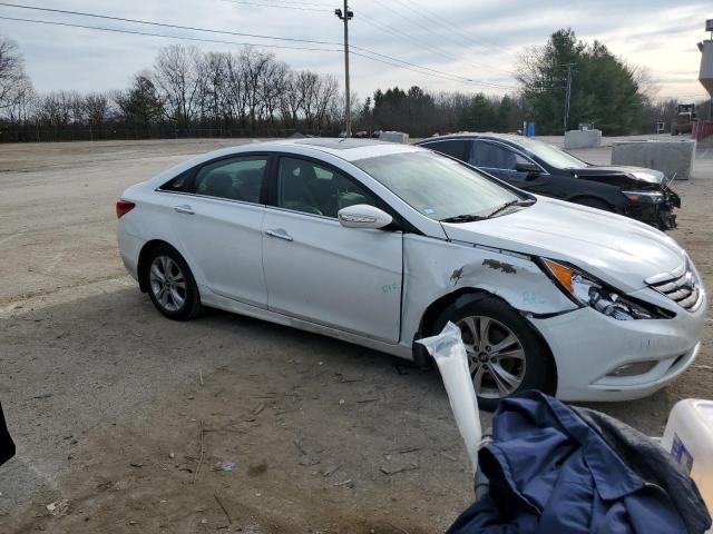 Photo 3 VIN: 5NPEC4AC5DH538179 - HYUNDAI SONATA SE 