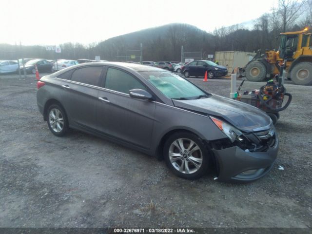 Photo 0 VIN: 5NPEC4AC5DH572686 - HYUNDAI SONATA 