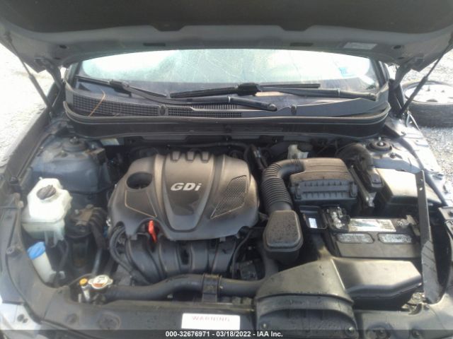 Photo 9 VIN: 5NPEC4AC5DH572686 - HYUNDAI SONATA 