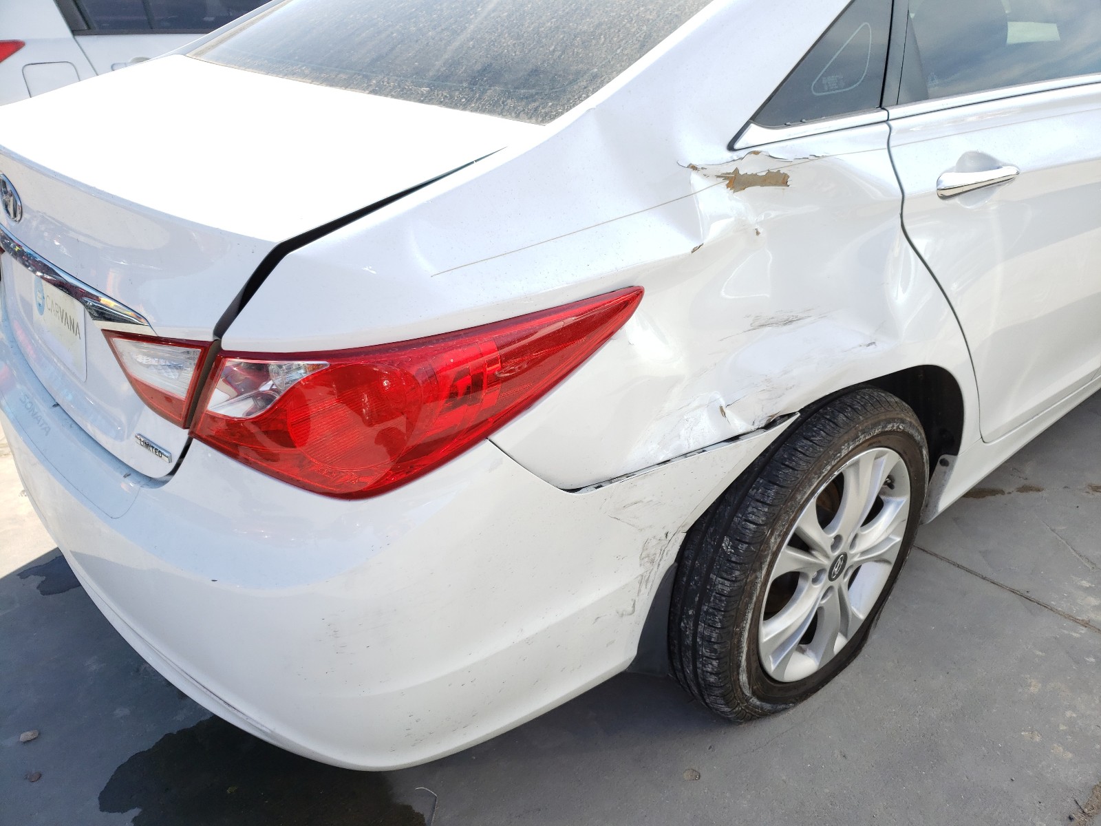 Photo 8 VIN: 5NPEC4AC5DH577029 - HYUNDAI SONATA SE 