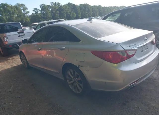 Photo 2 VIN: 5NPEC4AC5DH636337 - HYUNDAI SONATA 