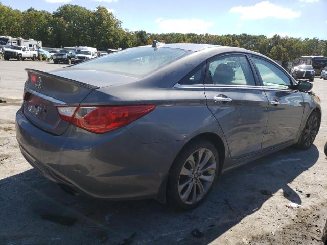 Photo 2 VIN: 5NPEC4AC5DH636404 - HYUNDAI SONATA 