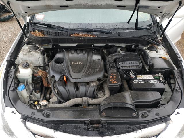 Photo 6 VIN: 5NPEC4AC5DH670911 - HYUNDAI SONATA 