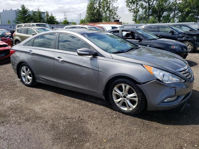 Photo 3 VIN: 5NPEC4AC5DH749429 - HYUNDAI SONATA SE 