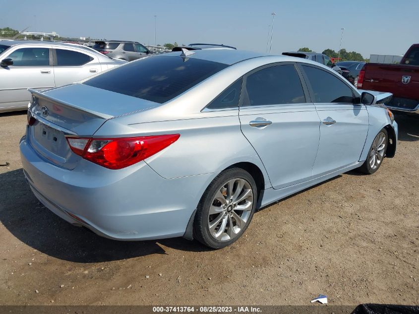 Photo 3 VIN: 5NPEC4AC5DH758776 - HYUNDAI SONATA 