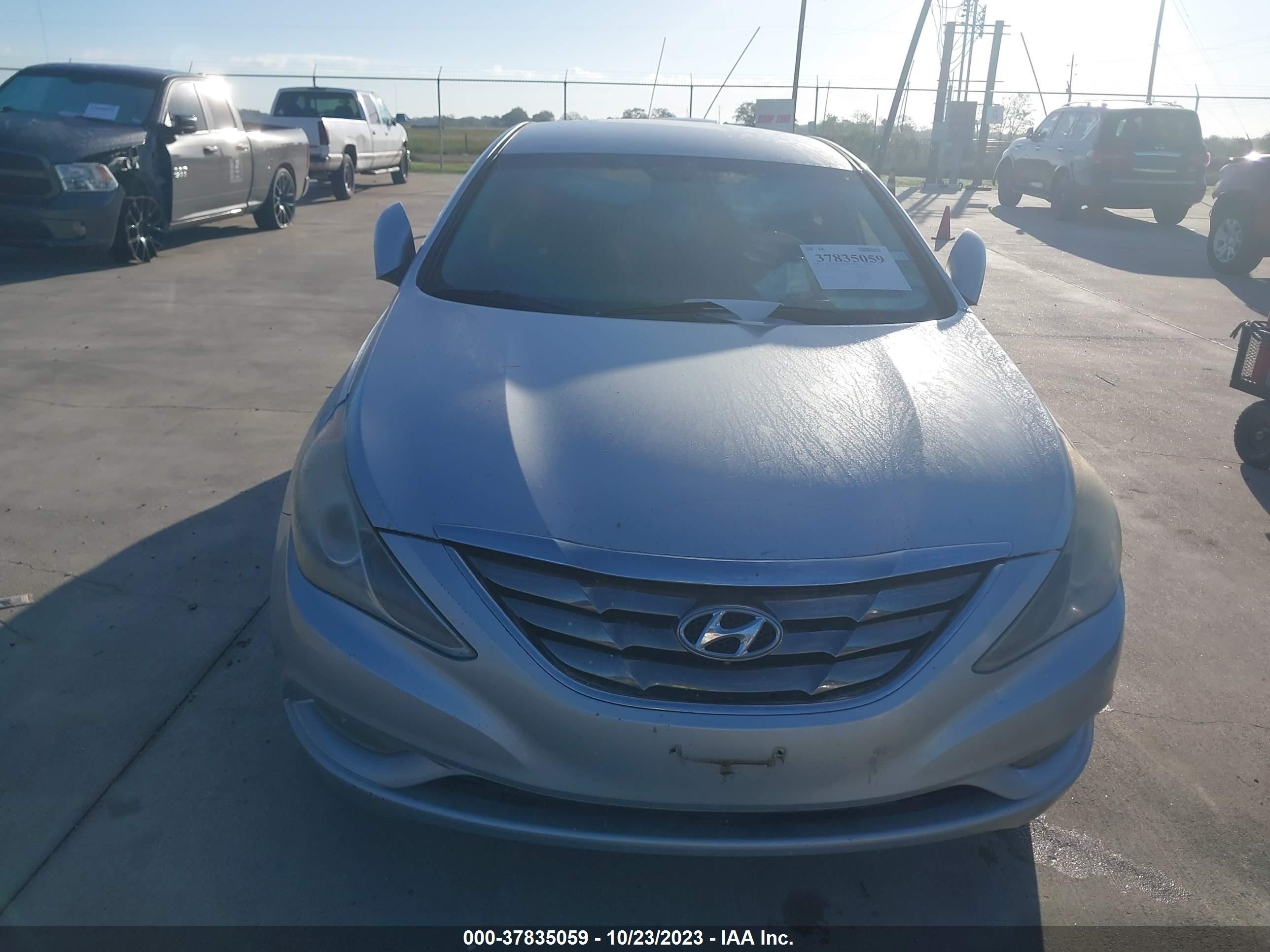 Photo 5 VIN: 5NPEC4AC5DH759586 - HYUNDAI SONATA 