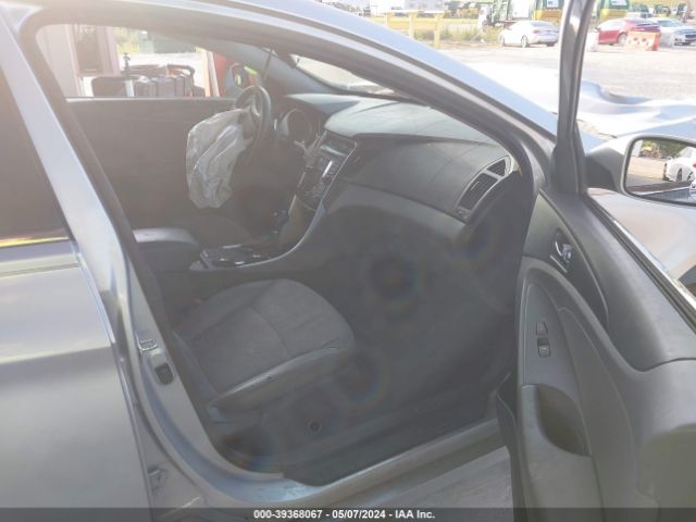 Photo 4 VIN: 5NPEC4AC5DH761158 - HYUNDAI SONATA 