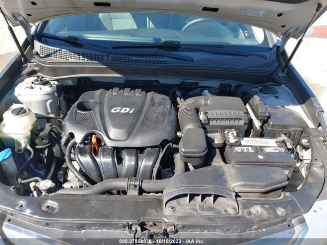 Photo 9 VIN: 5NPEC4AC5DH777263 - HYUNDAI SONATA SE 