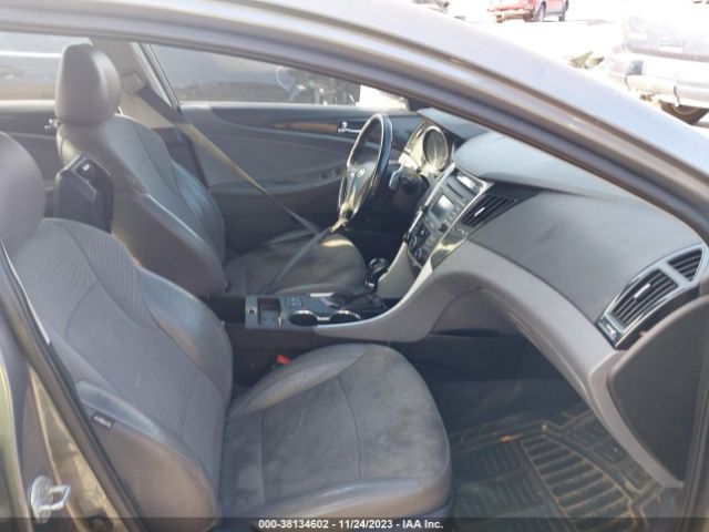 Photo 4 VIN: 5NPEC4AC5EH902120 - HYUNDAI SONATA 