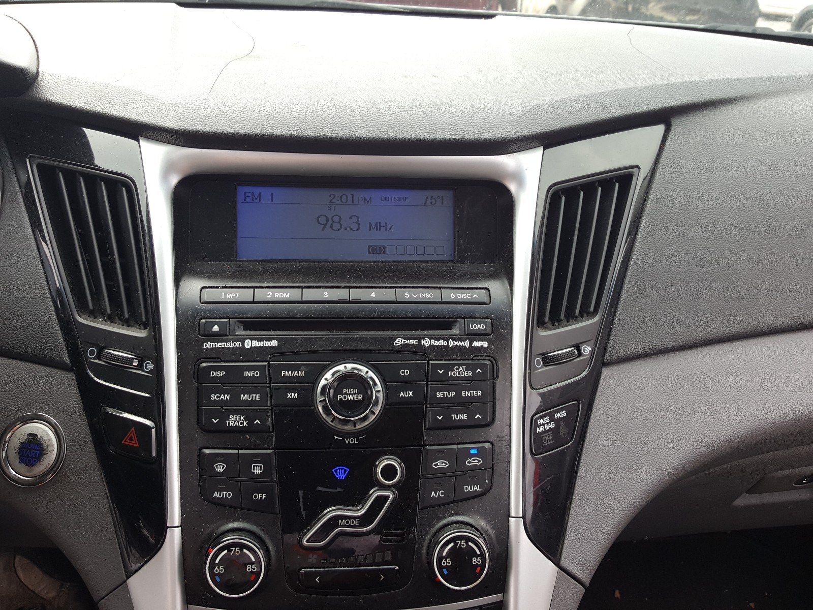 Photo 8 VIN: 5NPEC4AC6BH014519 - HYUNDAI SONATA SE 