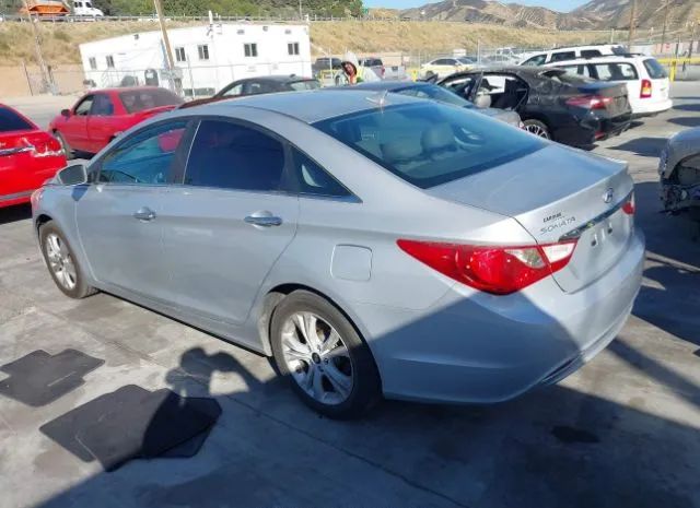 Photo 2 VIN: 5NPEC4AC6BH088782 - HYUNDAI SONATA 