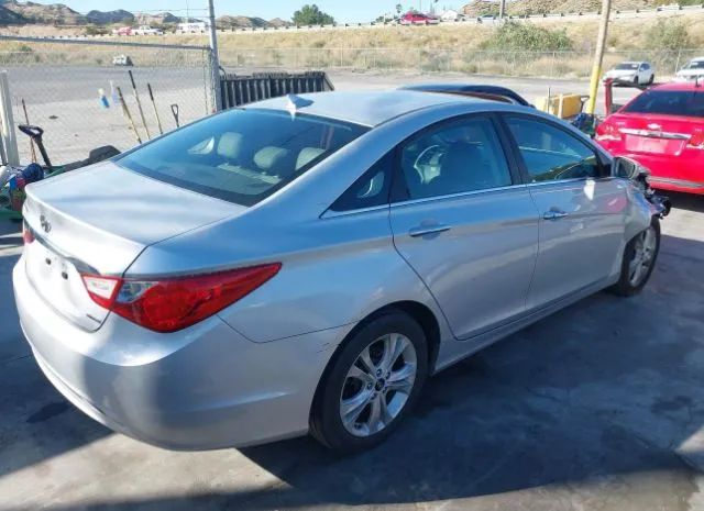 Photo 3 VIN: 5NPEC4AC6BH088782 - HYUNDAI SONATA 