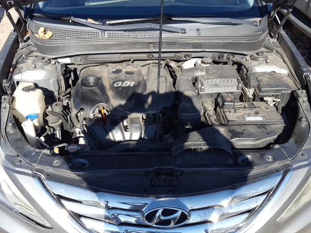 Photo 6 VIN: 5NPEC4AC6BH104933 - HYUNDAI SONATA SE 