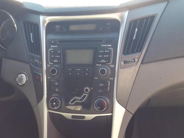 Photo 8 VIN: 5NPEC4AC6BH104933 - HYUNDAI SONATA SE 