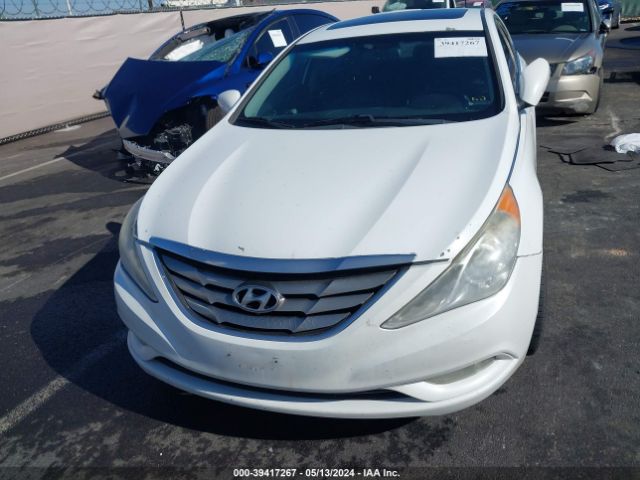 Photo 5 VIN: 5NPEC4AC6BH106195 - HYUNDAI SONATA 