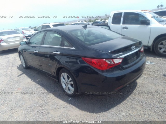 Photo 2 VIN: 5NPEC4AC6BH115477 - HYUNDAI SONATA 