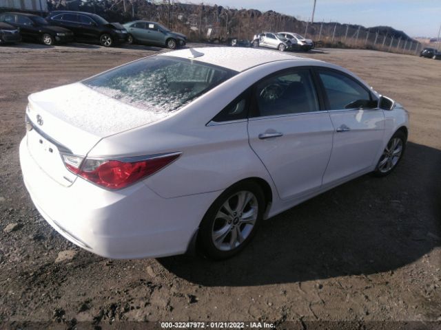 Photo 3 VIN: 5NPEC4AC6BH127046 - HYUNDAI SONATA 