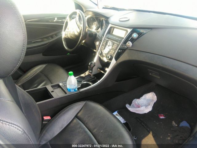 Photo 4 VIN: 5NPEC4AC6BH127046 - HYUNDAI SONATA 