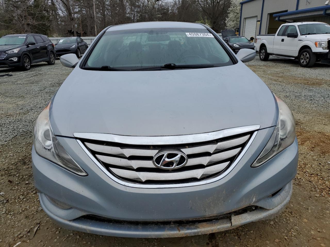 Photo 4 VIN: 5NPEC4AC6BH127953 - HYUNDAI SONATA 