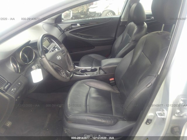 Photo 4 VIN: 5NPEC4AC6BH141674 - HYUNDAI SONATA 