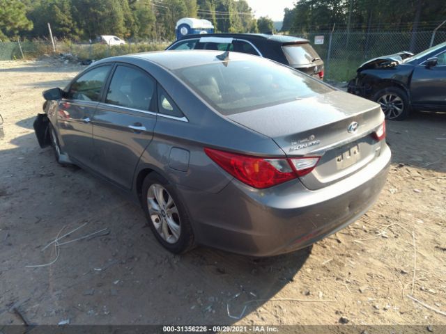 Photo 2 VIN: 5NPEC4AC6BH157048 - HYUNDAI SONATA 