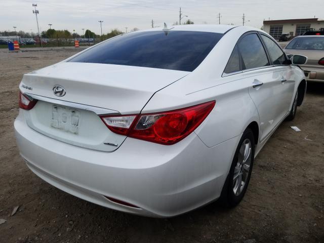 Photo 3 VIN: 5NPEC4AC6BH225283 - HYUNDAI SONATA SE 