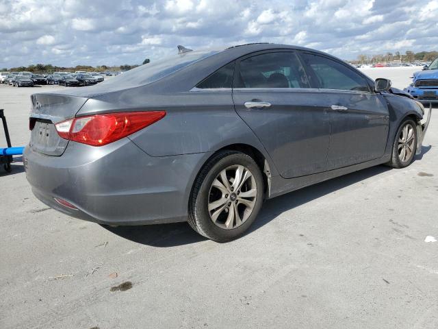 Photo 2 VIN: 5NPEC4AC6BH256470 - HYUNDAI SONATA 