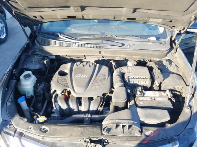 Photo 6 VIN: 5NPEC4AC6BH302640 - HYUNDAI SONATA SE 