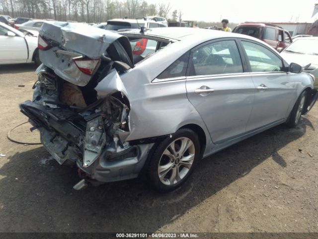 Photo 3 VIN: 5NPEC4AC6CH346171 - HYUNDAI SONATA 