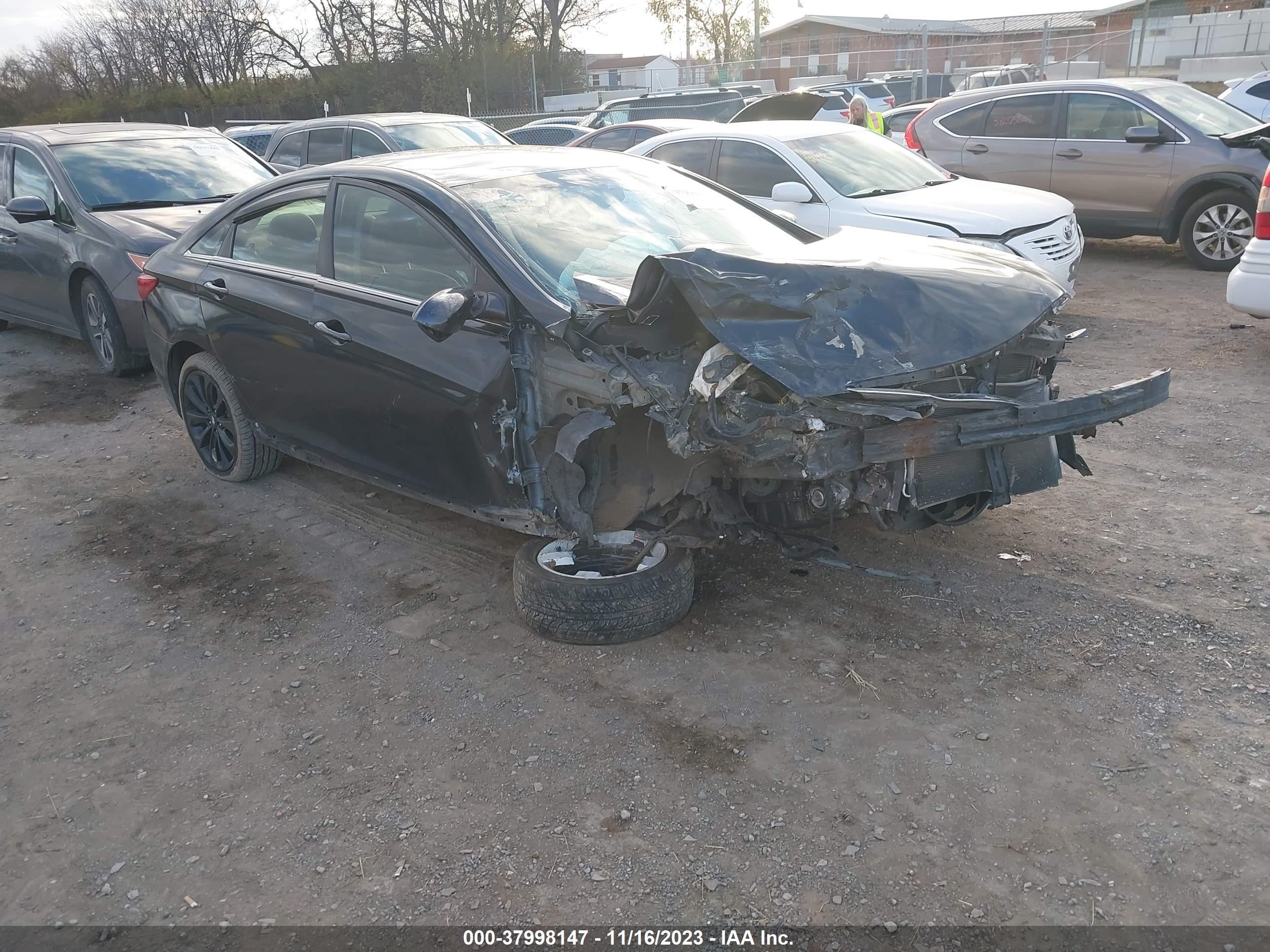 Photo 0 VIN: 5NPEC4AC6CH354125 - HYUNDAI SONATA 