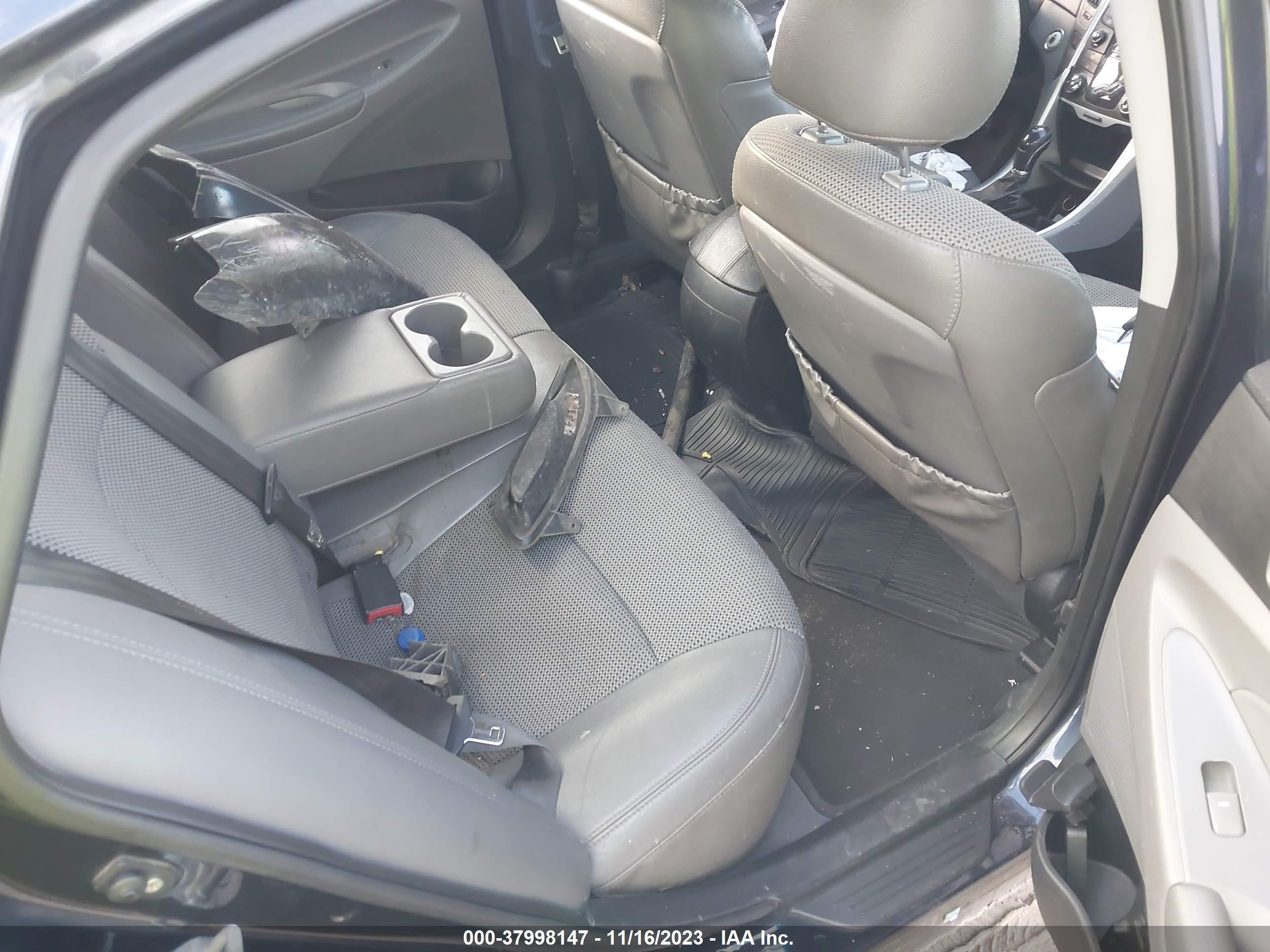 Photo 7 VIN: 5NPEC4AC6CH354125 - HYUNDAI SONATA 