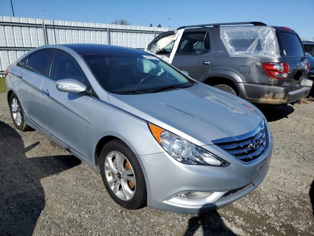 Photo 3 VIN: 5NPEC4AC6CH364301 - HYUNDAI SONATA SE 