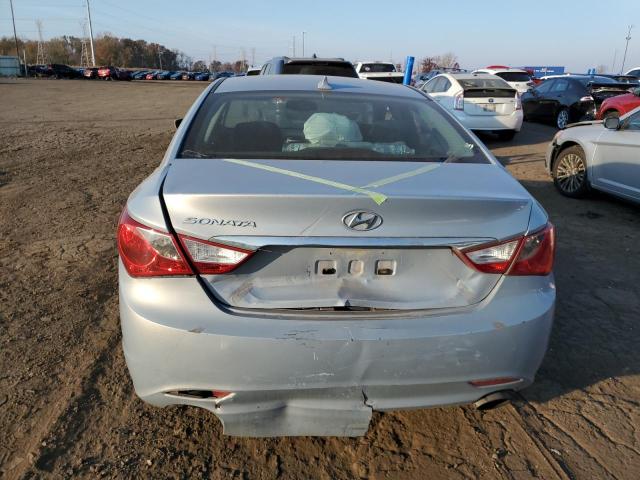 Photo 5 VIN: 5NPEC4AC6CH372589 - HYUNDAI SONATA SE 