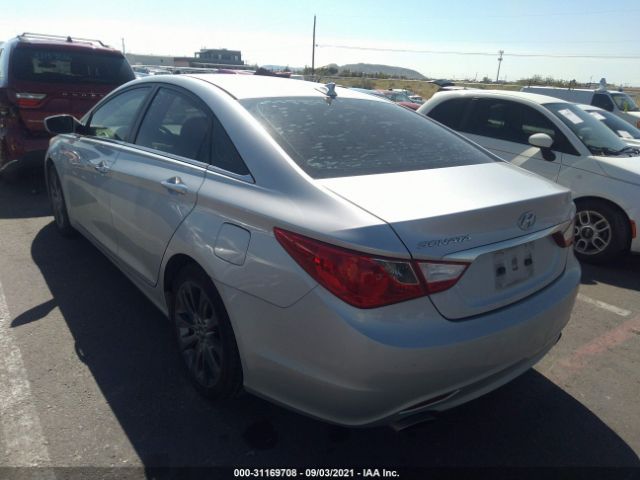 Photo 2 VIN: 5NPEC4AC6CH373824 - HYUNDAI SONATA 