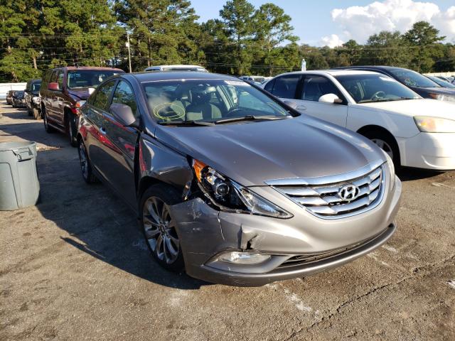 Photo 0 VIN: 5NPEC4AC6CH374133 - HYUNDAI SONATA SE 