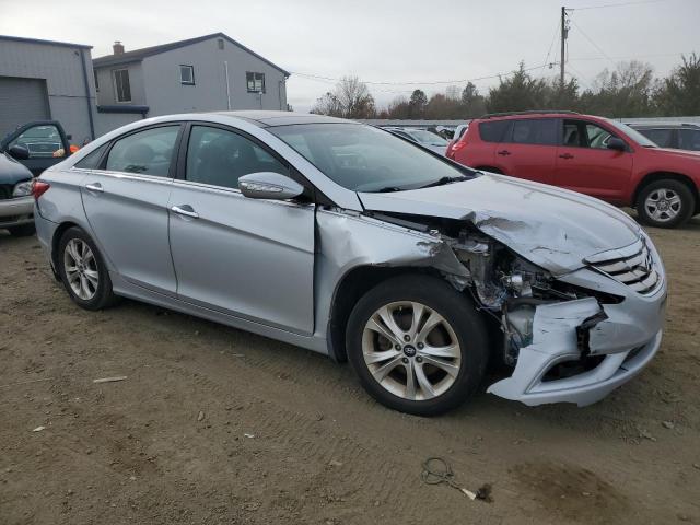 Photo 3 VIN: 5NPEC4AC6CH380787 - HYUNDAI SONATA SE 