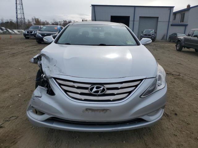 Photo 4 VIN: 5NPEC4AC6CH380787 - HYUNDAI SONATA SE 