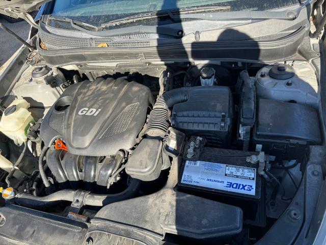 Photo 6 VIN: 5NPEC4AC6CH385312 - HYUNDAI SONATA 