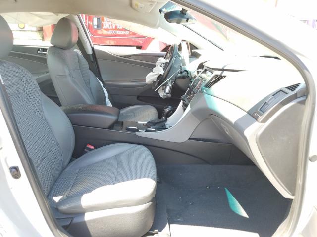 Photo 4 VIN: 5NPEC4AC6CH389182 - HYUNDAI SONATA SE 