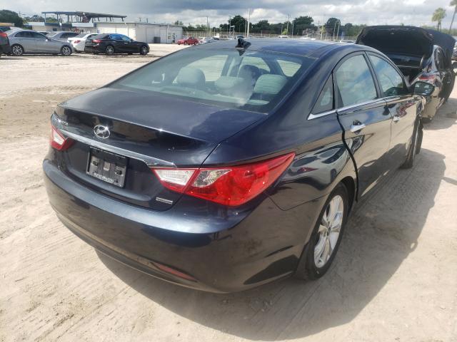 Photo 3 VIN: 5NPEC4AC6CH418129 - HYUNDAI SONATA SE 