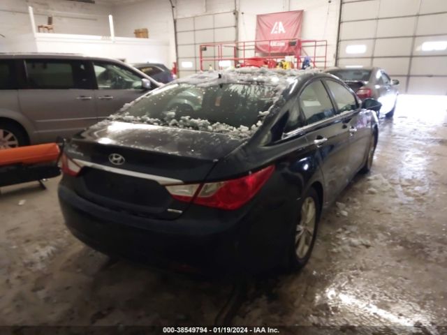 Photo 3 VIN: 5NPEC4AC6CH434024 - HYUNDAI SONATA 